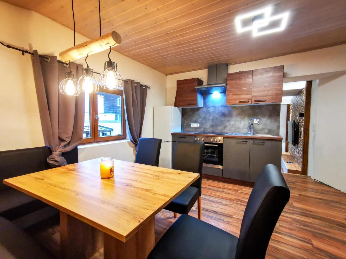 פרטנן Alpenchalet Dona מראה חיצוני תמונה